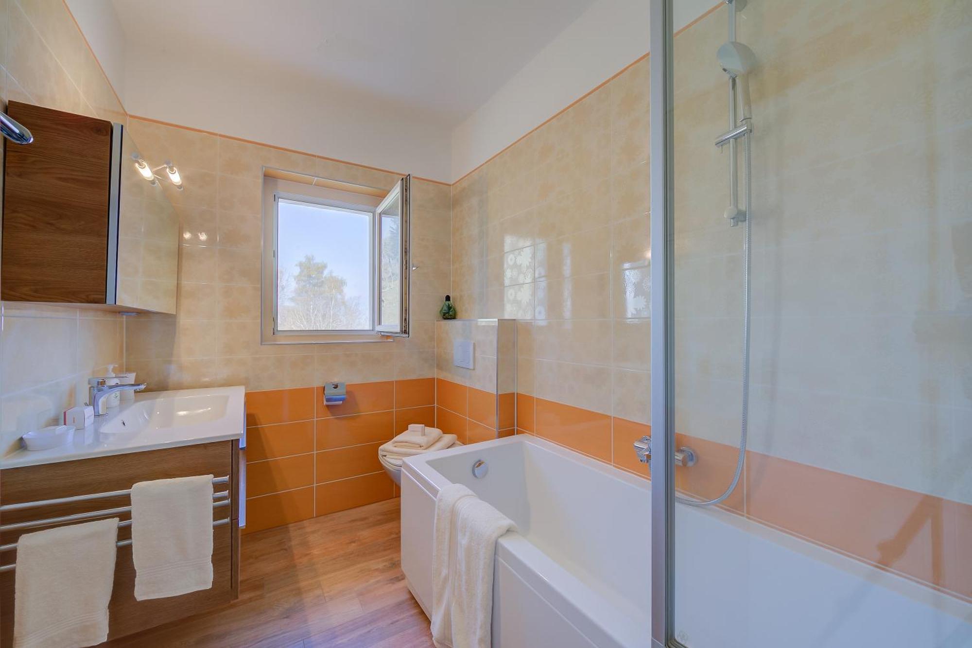 Ca' Gina Panoramica - Monte Bre - Happy Rentals Lugano Luaran gambar